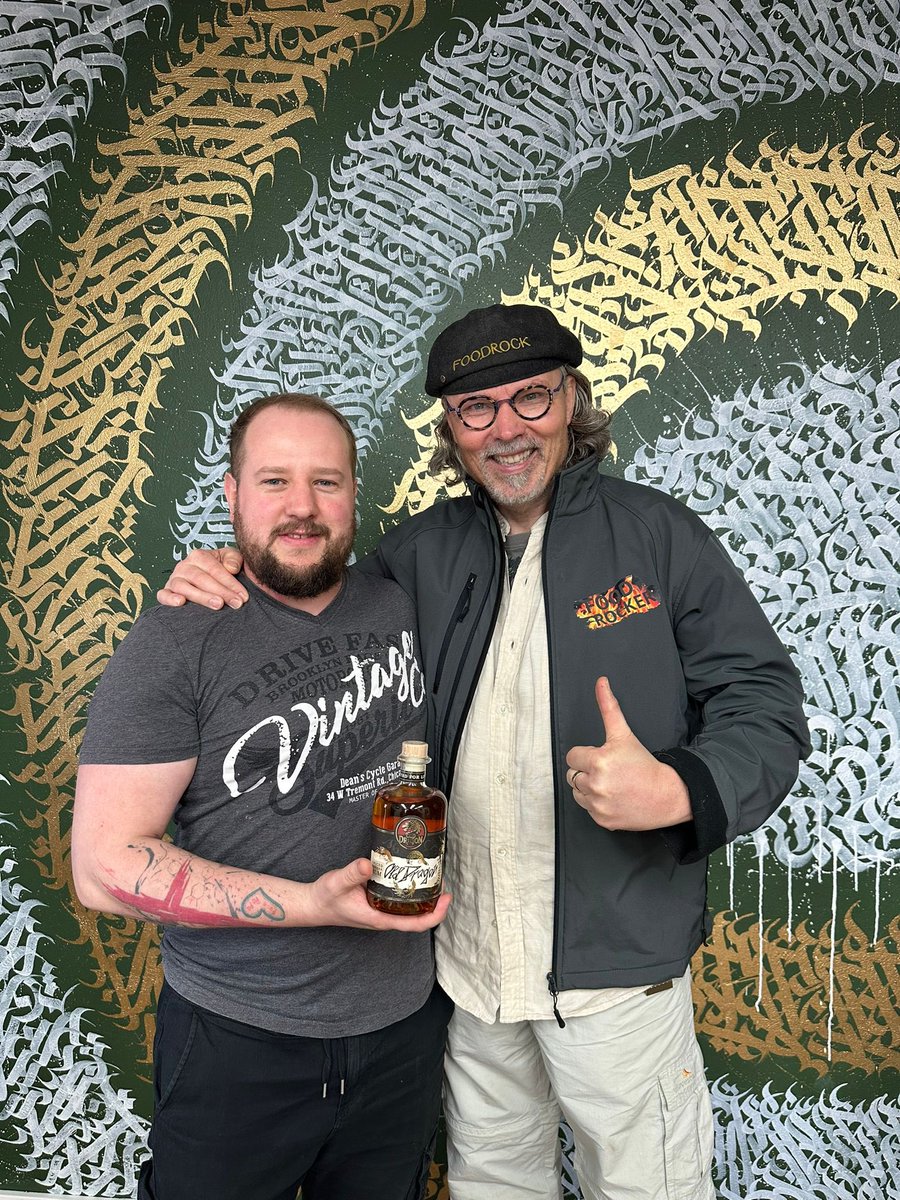 olddragonrum's tweet photo. Peter Scharf zu Besuch bei Old Dragon 😃🙌🏻 https://t.co/WK0rftqeAV