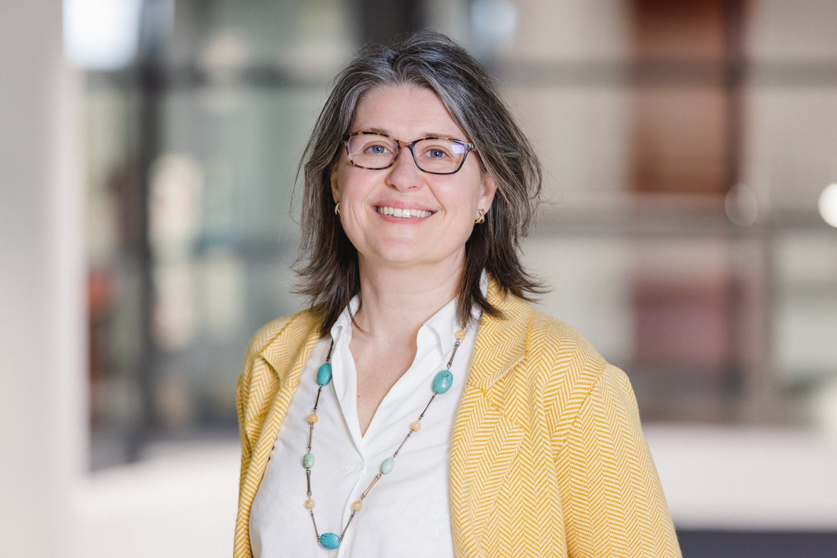 SKEMA_BS's tweet photo. [YOU MAY HAVE MISSED 🔄] Are sexist jokes "just jokes"? In @Bpifrance's #ParlonsRSE podcast, SKEMA Professor Stéphanie Chasserio highlights how everyday sexism and microaggressions continue to shape women's workplace experiences. ➡️ Details: https://t.co/7gYQtmPiRv #WeAreSKEMA https://t.co/ya39qBNd8n