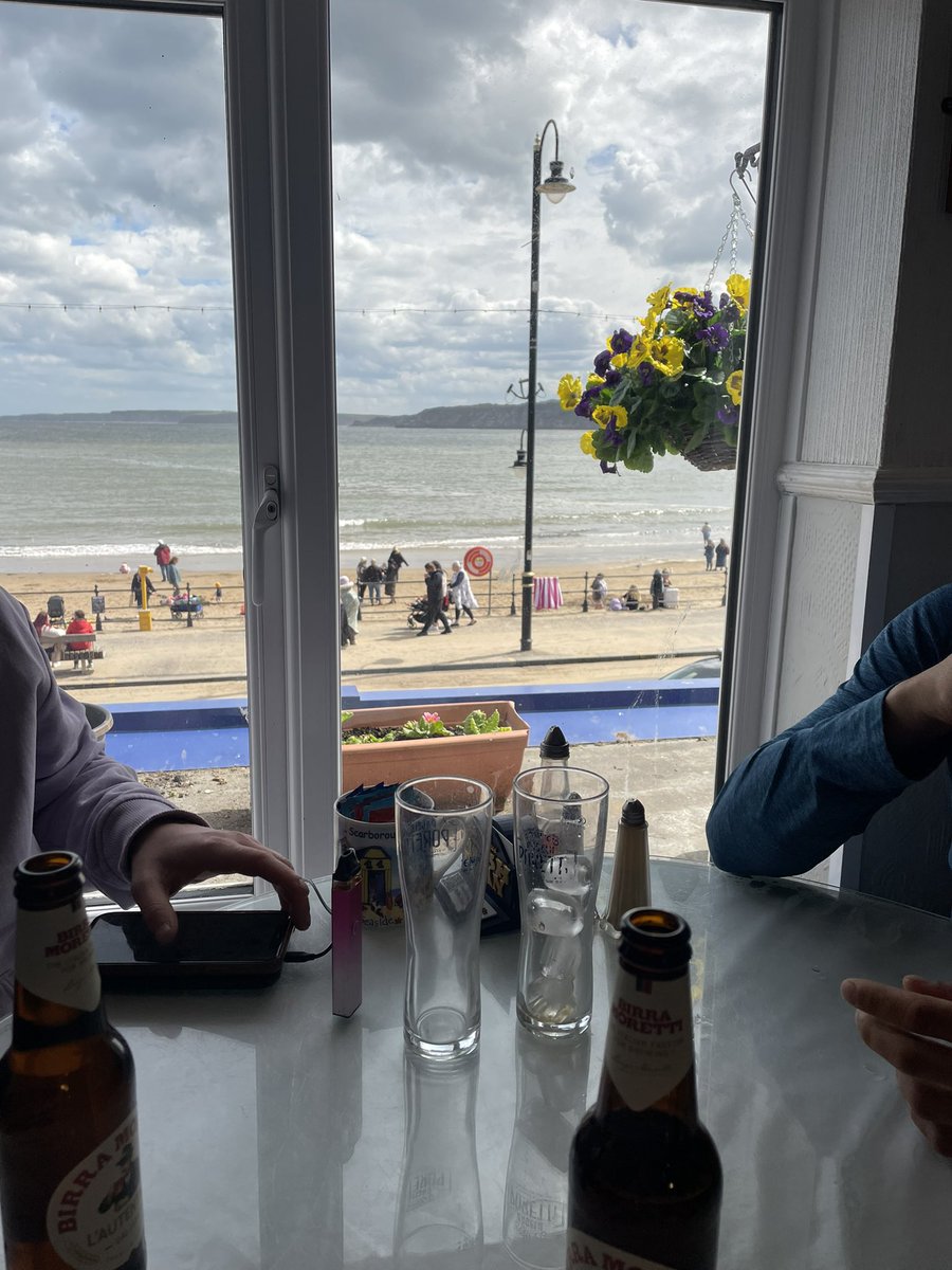 MickyLowery11's tweet photo. View of Scarborough beach from the chippy here to visit my pal in rehab https://t.co/K0ofPpaJM2