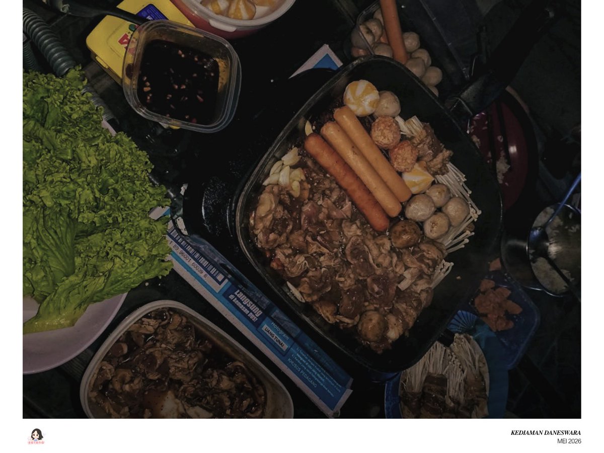 kesoenyian's tweet photo. ⠀

⟟        𝗥𝘂𝗺𝗮𝗵 𝟳𝗔: 𝗞𝗲𝗱𝗶𝗮𝗺𝗮𝗻 𝗪𝗶𝗿𝗮.
ㅤㅤ  20:35        |        May, 16th 2026.

Janji 𝘤𝘢𝘮𝘱𝘪𝘯𝘨 dan bakar-bakarnya sudah terpenuhi, Maumau kenyang, kita senang.

⠀ https://t.co/efXpadeKOW