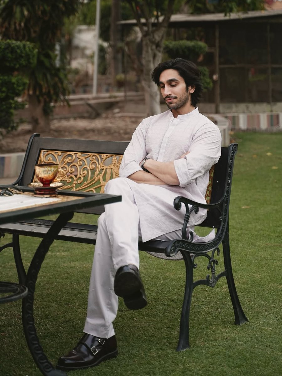 editsjunction1's tweet photo. Hamza Sohail for Sapphire Pakistan 

[#hamzasohail] https://t.co/zCpB8QZsDs