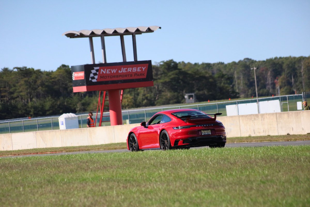 New Jersey Motorsports Park tweet media