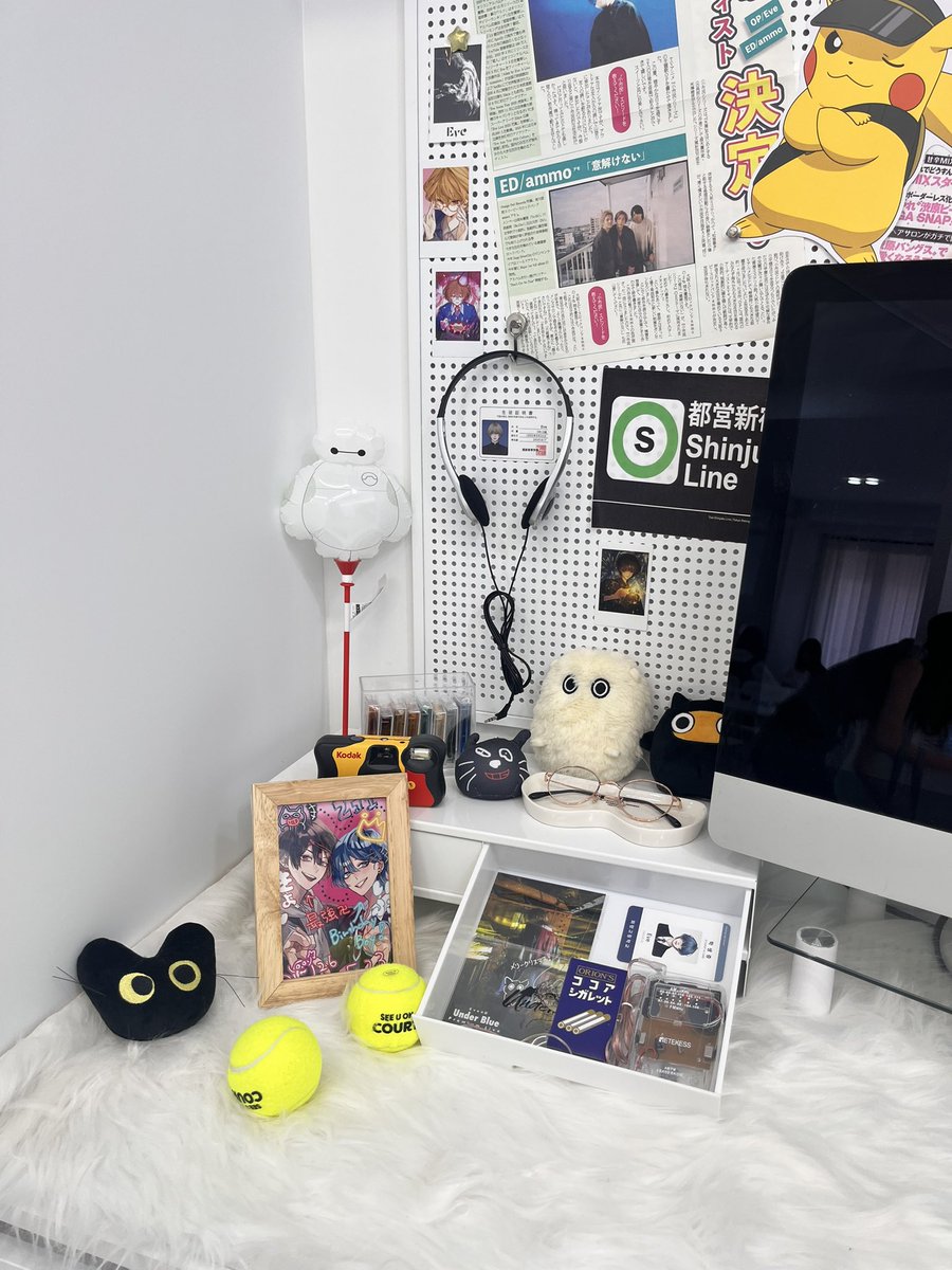 oO0soiBean0Oo's tweet photo. 학교 졸업한지 오천만년 된 제가 청춘으로 돌아간듯한...,,.,,,...심지어 학창시절을 이브따마와 같이 한 것 같은 착각이 들 정도로 너무 잘 꾸며주셔서 사진 오억장 찍었습니다.

(타래로)

#끝없이_이어질_Eve의_회랑
 #君ときっと会うと思ってたんだ_廻廊で https://t.co/EEaz4Drvgo