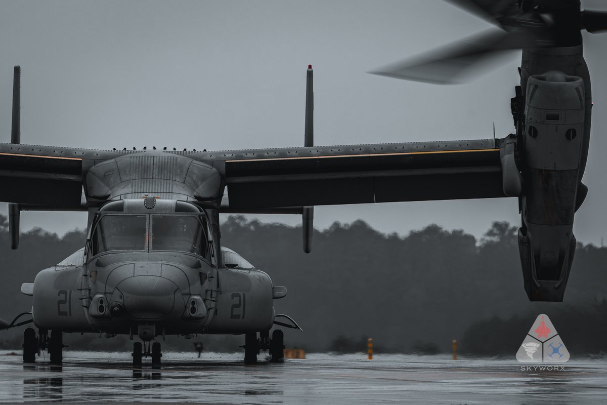 Skyworx_Media's tweet photo. Long live the "Raptors" from VMMT-204.  This squadron did some impressive flying and have one of the coolest patches around.

#aviation #avgeek #osprey #V22 #USMC #marines https://t.co/SLZGI16dCL