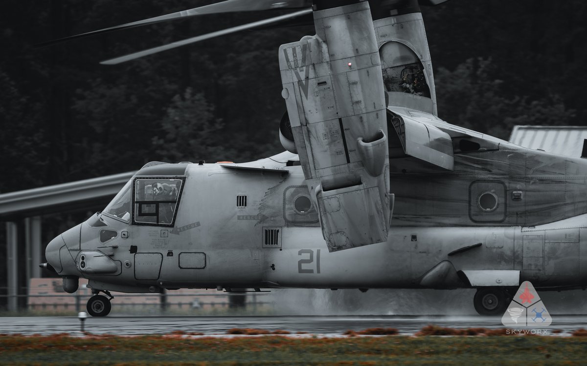 Skyworx_Media's tweet photo. Long live the "Raptors" from VMMT-204.  This squadron did some impressive flying and have one of the coolest patches around.

#aviation #avgeek #osprey #V22 #USMC #marines https://t.co/SLZGI16dCL