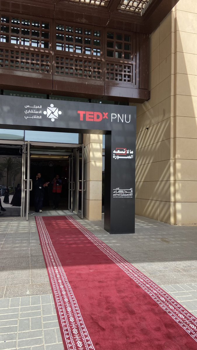 N7nr2's tweet photo. #TEDxPNU ❤️🔝🔝🔝 https://t.co/ChGZDTGjBZ