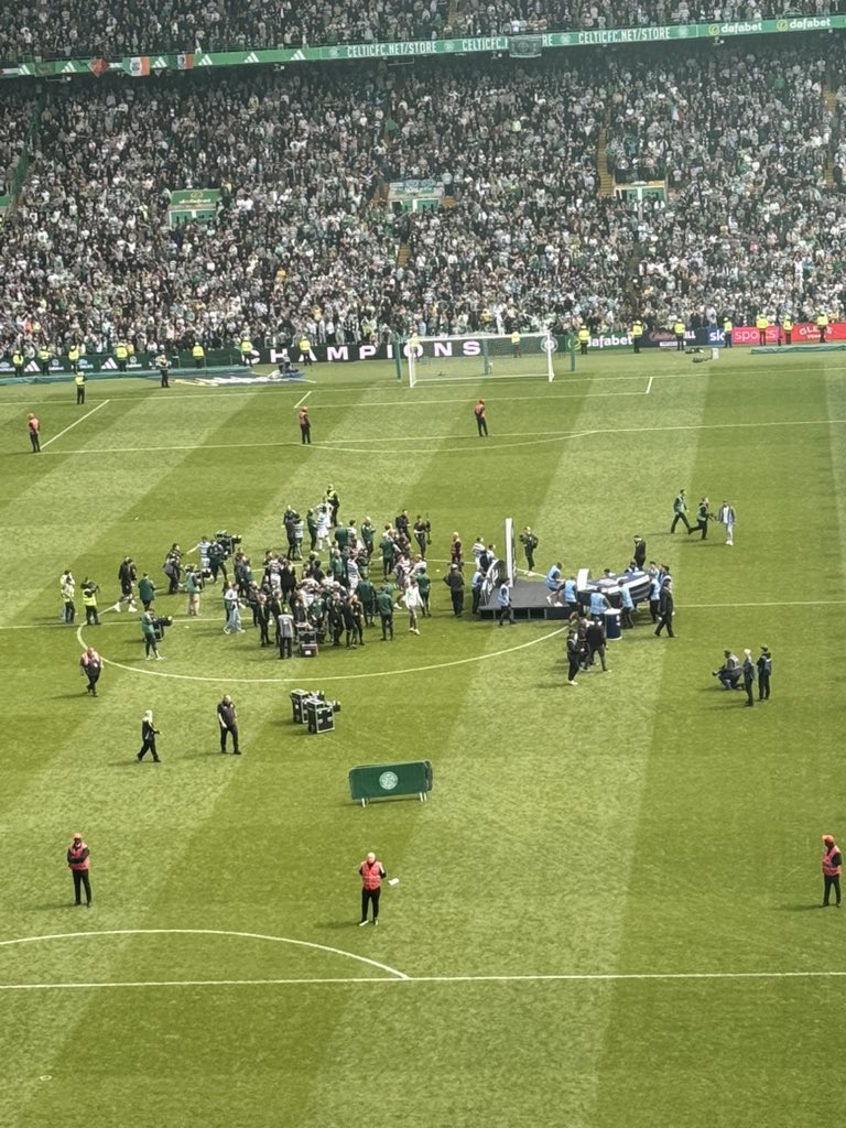 SheaSkelton's tweet photo. It’s what we do.. 🍀 https://t.co/FpKUkwMbVD