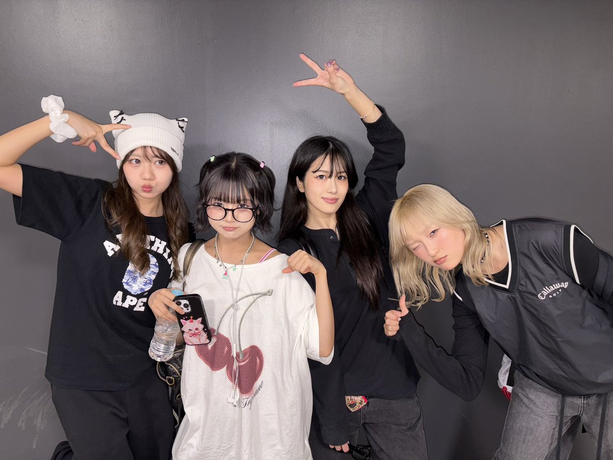 MilMoon Official tweet media