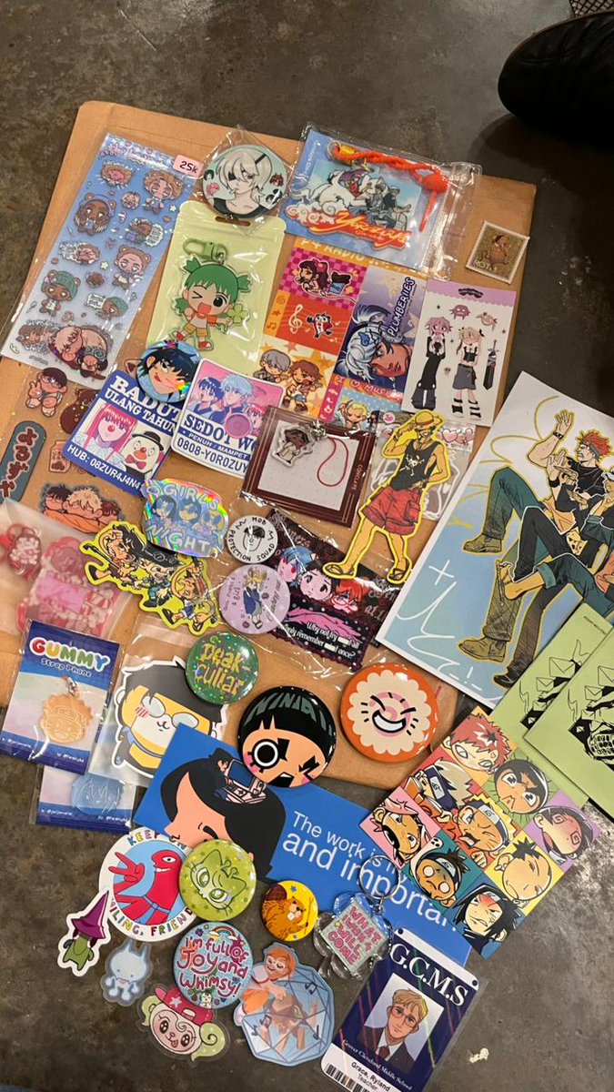 deergwod's tweet photo. #cf22 haul... obsessed with this Monster artprint I got. Sad I didn't take any pictures with cosplayers cause it was so crowded and I visited way too many booths so I was too tired by the end. https://t.co/b2vPQrOM60
