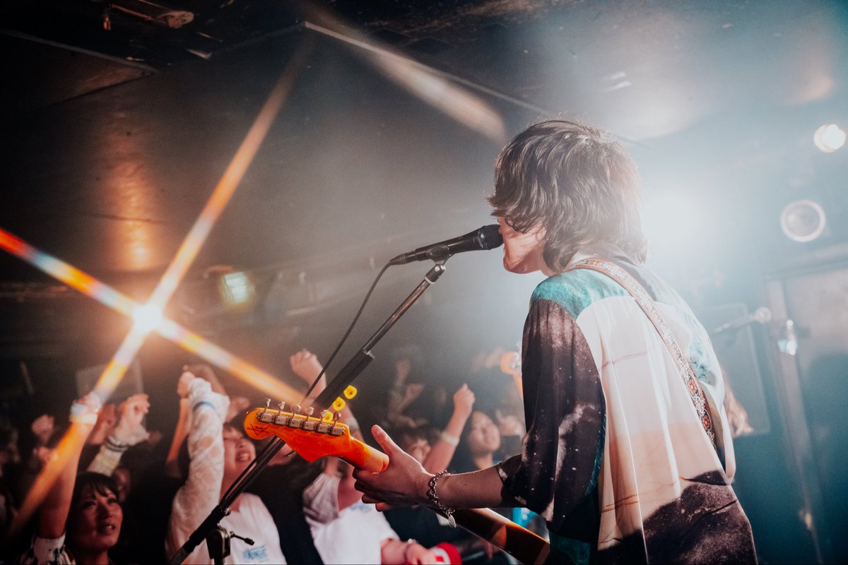 lh_horiko's tweet photo. 2026.05.16 千葉LOOK

1年ぶりのワンマンツアー初日。
想像が現実に追いついてなかった。
どんなフロアだよ。

誰が何て言おうと、うちのフロアが最強だ。

最高の初日をありがとう。
行って来ます！

photo by @music_1833 https://t.co/LflWiueS7V