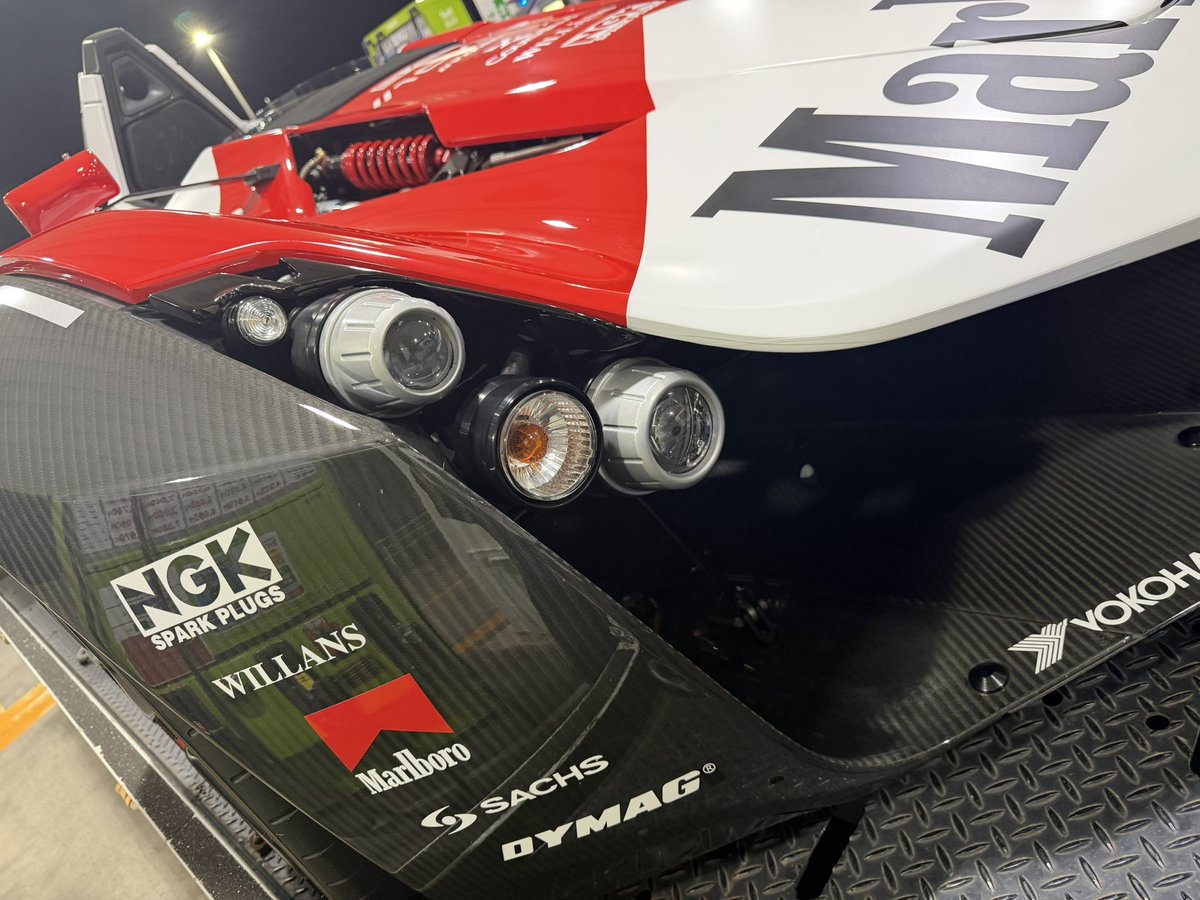 TiRACING tweet media