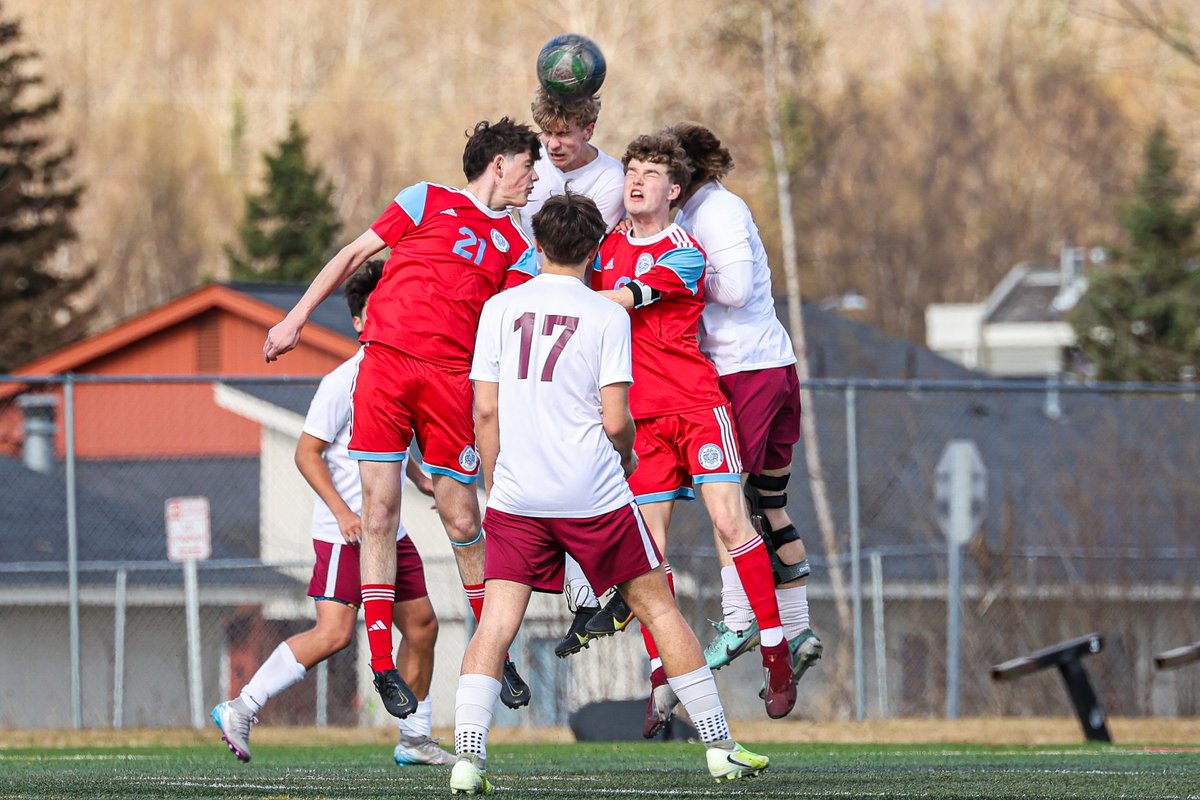 AKSportsReport's tweet photo. State-bound Lynx take down much-improved, defense-minded East https://t.co/xtCmq3kCJM https://t.co/dh2DaYR3O0