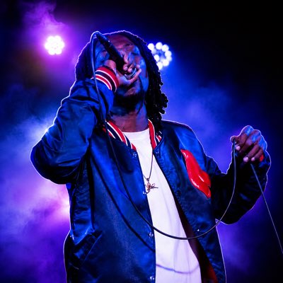 RotchaRoc's tweet photo. #NouvellePhotoDeProfil https://t.co/MvJSsFNoAV