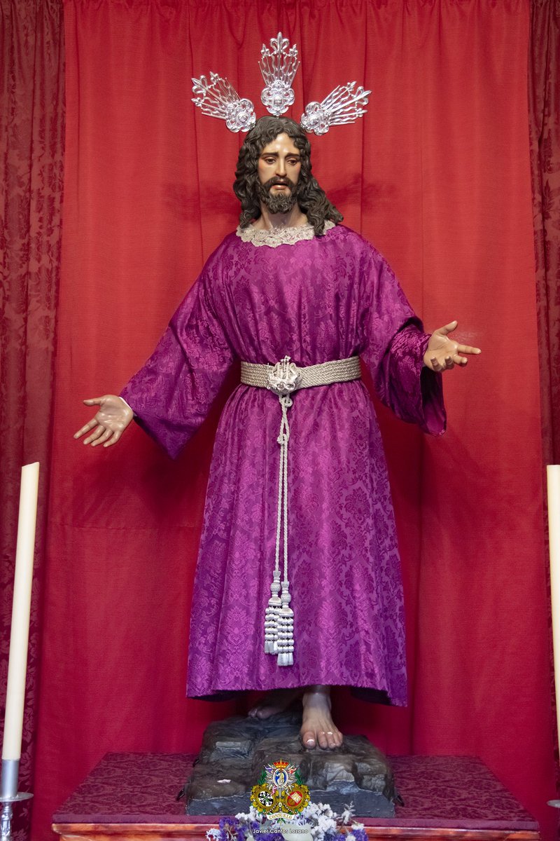 ConsueloSevEste's tweet photo. 🔴 𝐕𝐄𝐒𝐓𝐈𝐌𝐄𝐍𝐓𝐀

Así luce ataviado Ntro. Padre Jesús del Consuelo en nuestro oratorio para el comienzo del Tiempo Ordinario.

🪡 Vestidor: N.H.D Luis Pinelo
📸 N.H.D Javier Cantos Lozano https://t.co/bTz6aRgp9M