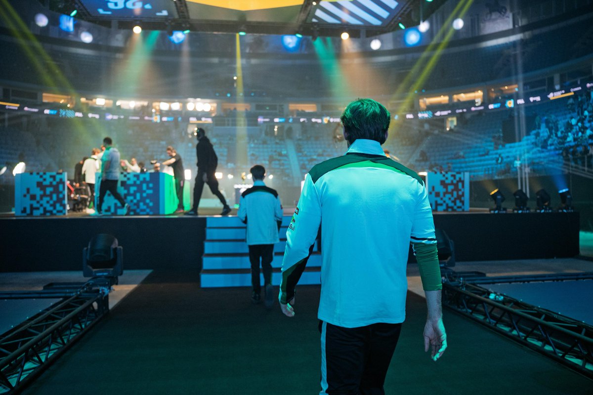Falcons Esports tweet media