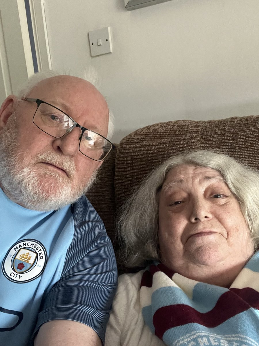 blue_moon54's tweet photo. Come on City 🩵 https://t.co/w1VVMJl96N