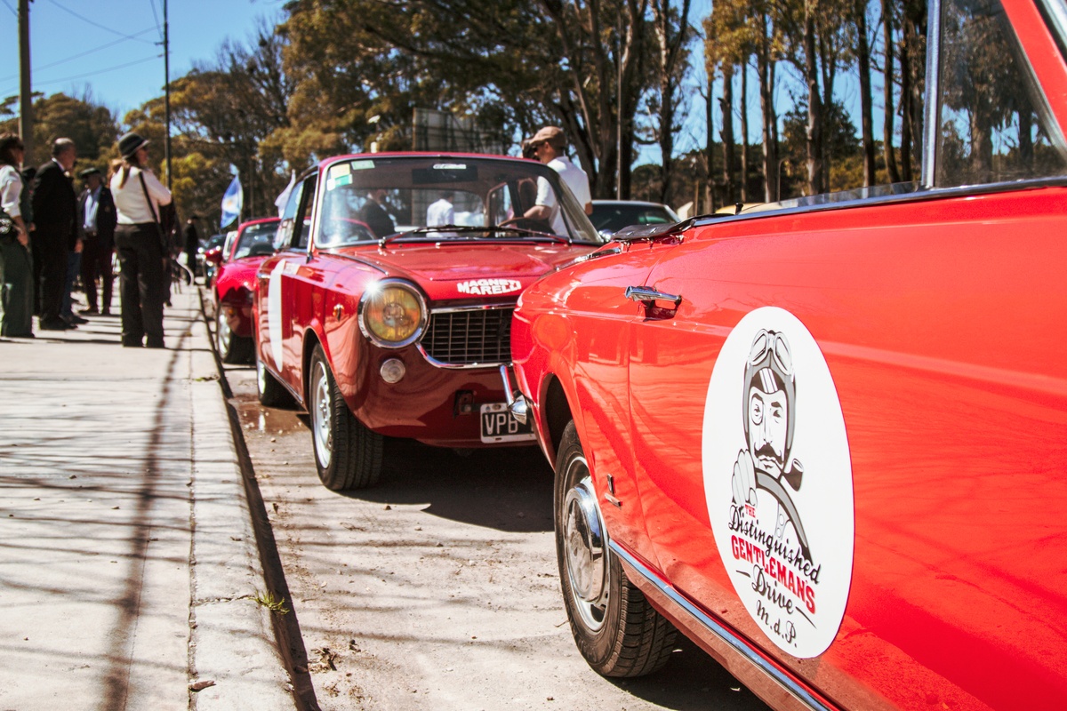 Official_DGD's tweet photo. Remember these twin reds stealing the show under clear blue skies? Last year's event had style, sass, and so many dapper smiles. Can't wait to see who rolls up looking sharp on this year's DGD anywhere in the world. 

📸 Tom Lawrence 
🌎 Marseille, France https://t.co/DnIarh47RC