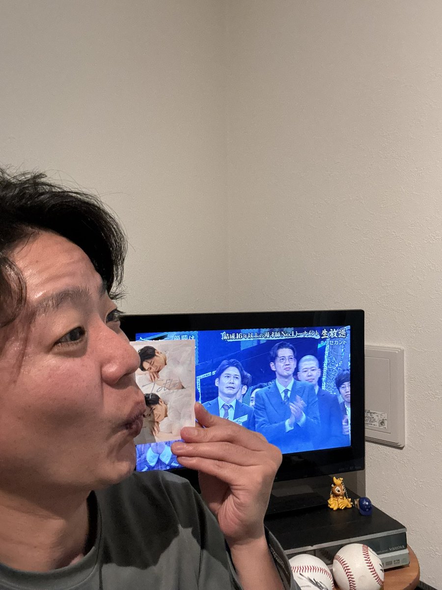 ドンデコルテ 小橋 tweet media