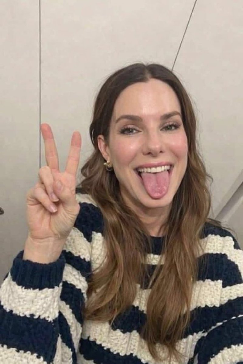 Sandra Annette Bullock Fans Page tweet media
