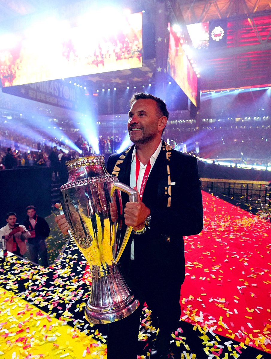 ultrAslan tweet media