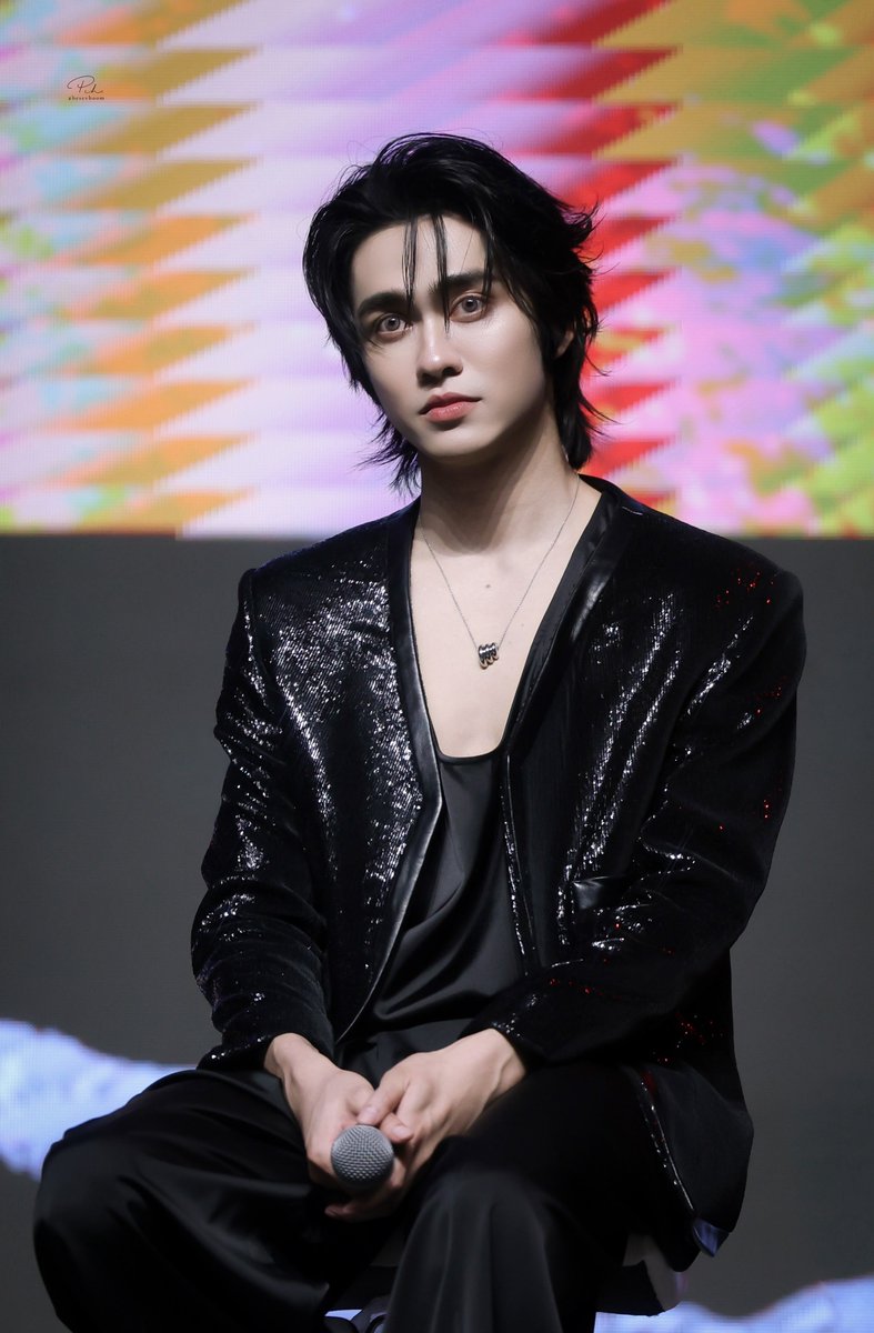 𝘱𝘤𝘩. — tweet media
