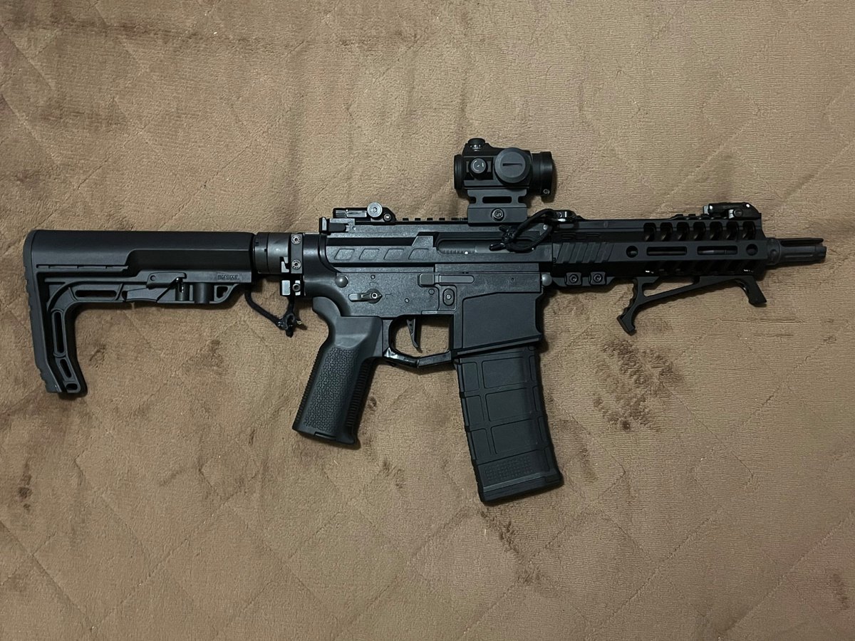 onimaddeath's tweet photo. 今日は大将軍でサバゲー
帰りのラーメンも大満足
体重増加したGHK HK416は相変わらず楽しかったし、サブ用に短くしたC.A.Tにはサプレッサで全長稼いで頑張ってもらった
電動は便利なのを再認識 https://t.co/n3dcAUd2VG