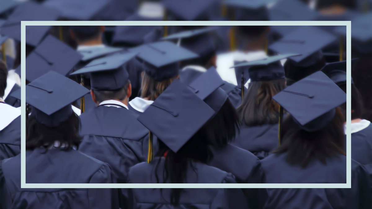 mathkindglobal's tweet photo. 🎓 It’s graduation season in the US. As students walk across the stage one by one, their names are called, usually in alphabetical order. But what if you were invited to rethink the tradition? Would you arrange students in a new way? #WeekendWondering https://t.co/s02BtqtWSU