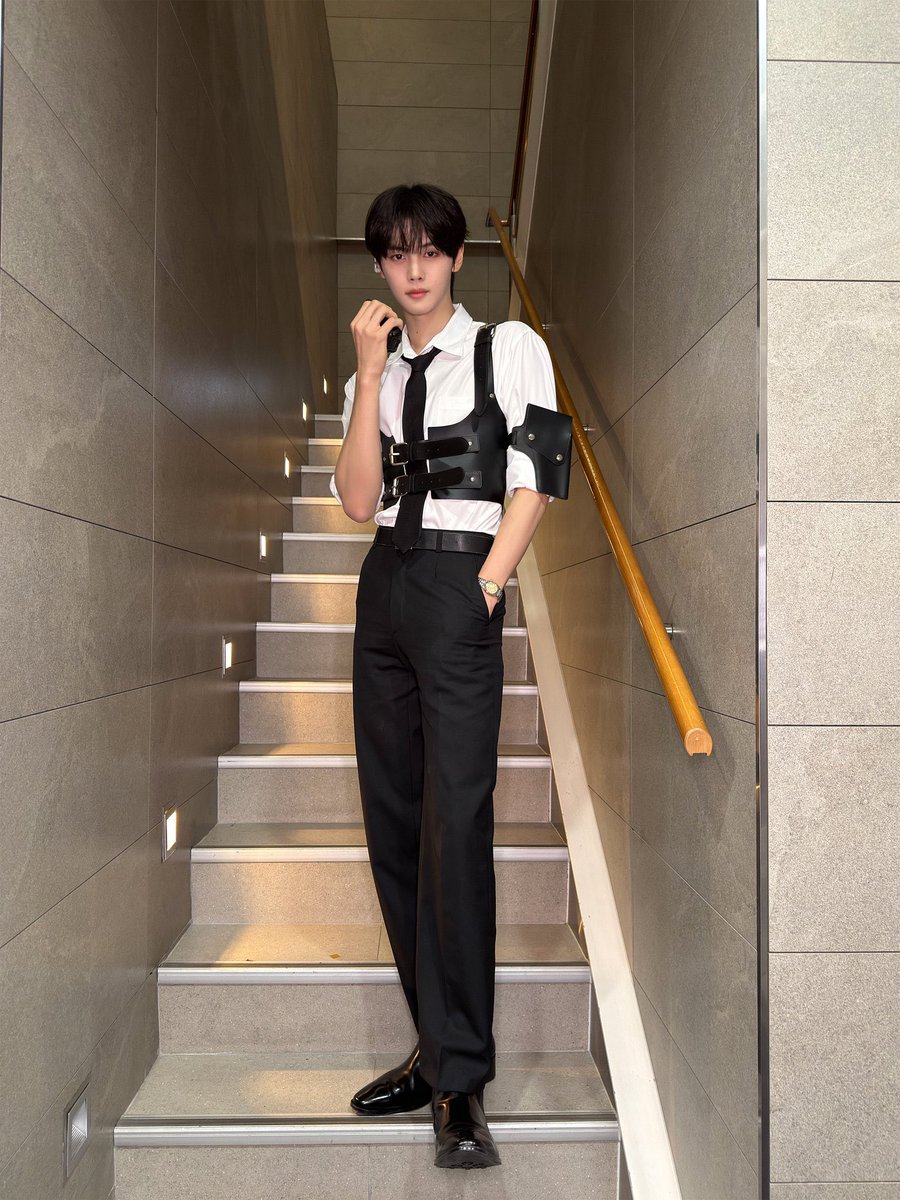 롤 ˳ ˳ tweet media