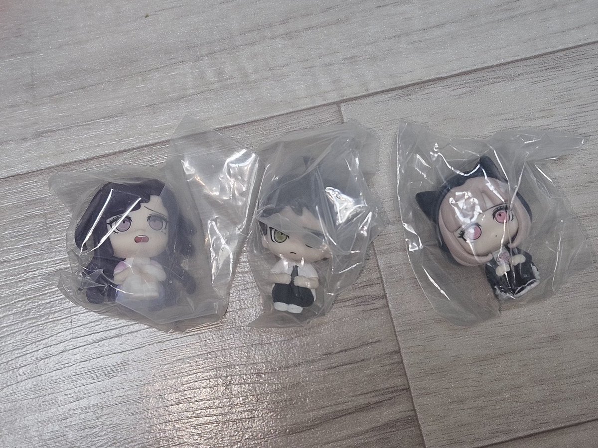 eulsada's tweet photo. 슈퍼 단간론파 슈단 보치마케 언제오려나 피규어 가챠
각각 나나미 1.0
미캉 1.0
히나타 1.0
판매/양도합니다
gs 반택만 사용하며 위에 가격은 택배비가 포함된 가격입니다.
일괄 구매시 편택 포함 2.5로 드립니다.
미개봉 상태 환불x https://t.co/ffK4MOe741