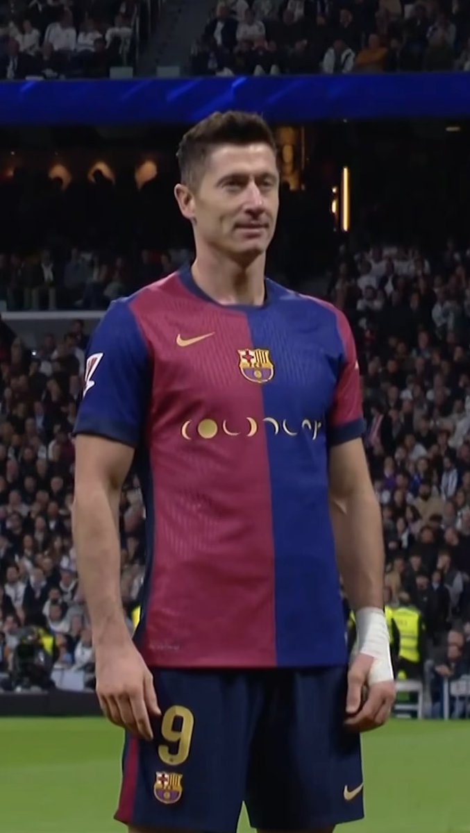 RJ2OO's tweet photo. Thank you Lewandowski for everything 

3 League titles, 1 Cup, 3 Super Cups

In 4 years  &amp; 119 goals in 191 matches

We will not forget you, nor will we forget your cold celebration in the Clasico match.

💙❤️ https://t.co/98dzLW0as3