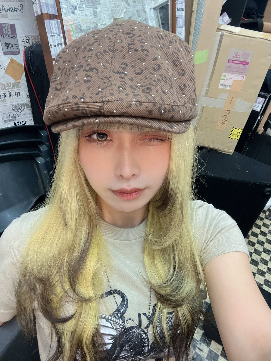 茜 tweet media