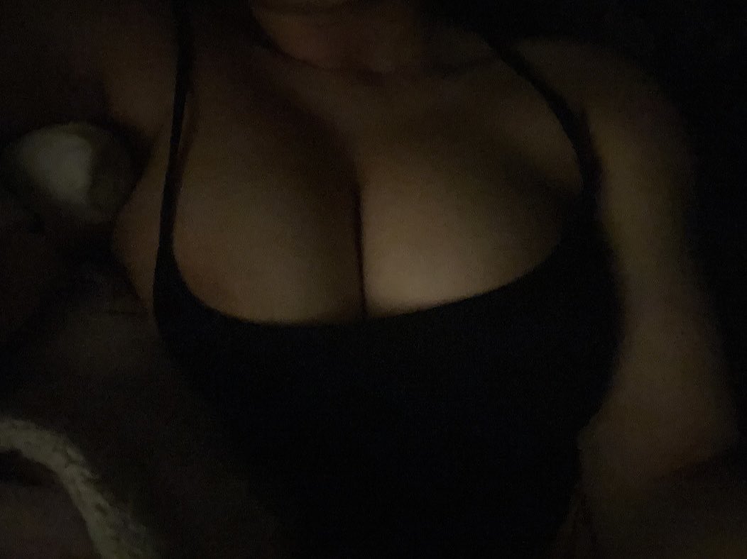 mizzyball's tweet photo. i lowkey need dick print pics :| pls send hehe #nsfw #nsfwtwt https://t.co/oaOtEtuH73