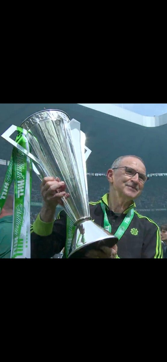 scodgemc's tweet photo. There goes my hero 🏆🍀🍻✊️ https://t.co/Vt2TmImt3u