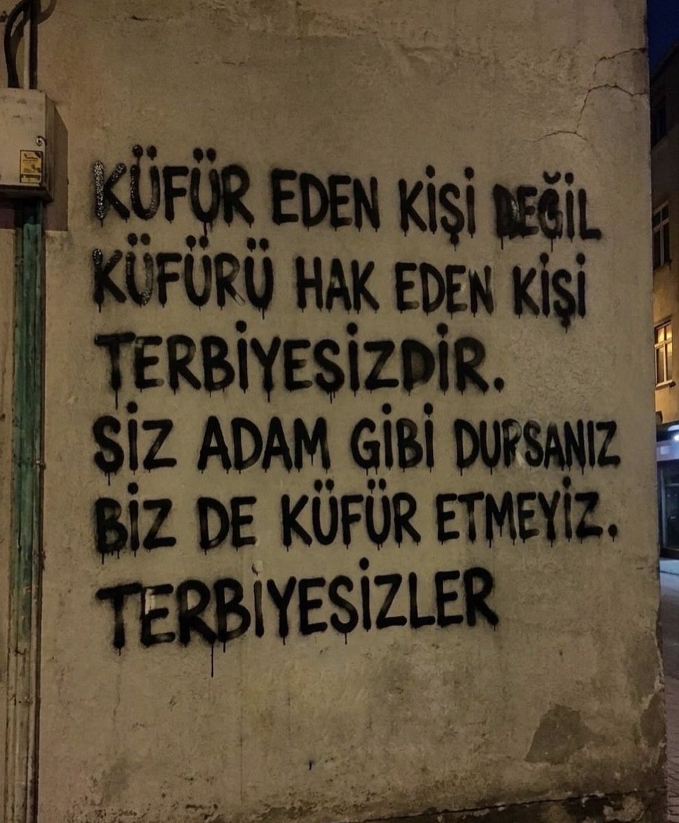 Özhan tweet media