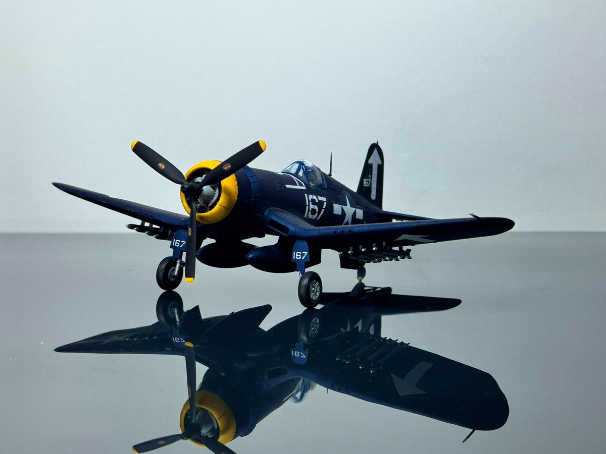 sukuna_mas's tweet photo. 最近の成果
タミヤ 1/72
F4U-1Dコルセア
プリズムブルーブラックを使いたくて筆塗りではなくエアブラシ👺
#プラモデルライフ
#タミヤ
#nipper https://t.co/4ayCqw69w7