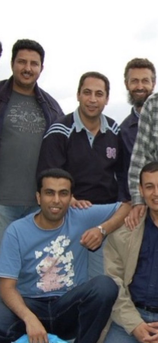 MohammedKBK's tweet photo. بلغني اليوم خبر وفاة الصديق العزيز، التربوي الجليل الأستاذ حاتم الموجي الذي انتقل إلى جوار ربه منذ أيام، وقد زاملت الفقيد سنوات عديدة في مدرسة الملك عبدالعزيز بروما ويمكنني القول إنه متفرد بدماثة خلقه وسمته ووقاره وابتسامته الهادئة المريحة وروحه العذبة وعلمه الجم وعلاقته الحسنة مع زملائه وتلامذته، رحمه الله وغفر له وأعلى منزلته في جنات النعيم، إنا لله وإنا إليه راجعون.