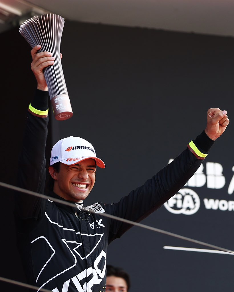 KiroRaceCo's tweet photo. MONACO. P3. Simply lovely 🥉

#MonacoEPrix #FormulaE https://t.co/I2Fix7nvOZ