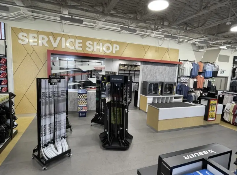 Milltech_Group's tweet photo. Built for high-traffic retail, designed to perform.
From layout to finish, every detail supports both the brand and the customer experience. 🏬  @SportChek https://t.co/1rID4T8DqC