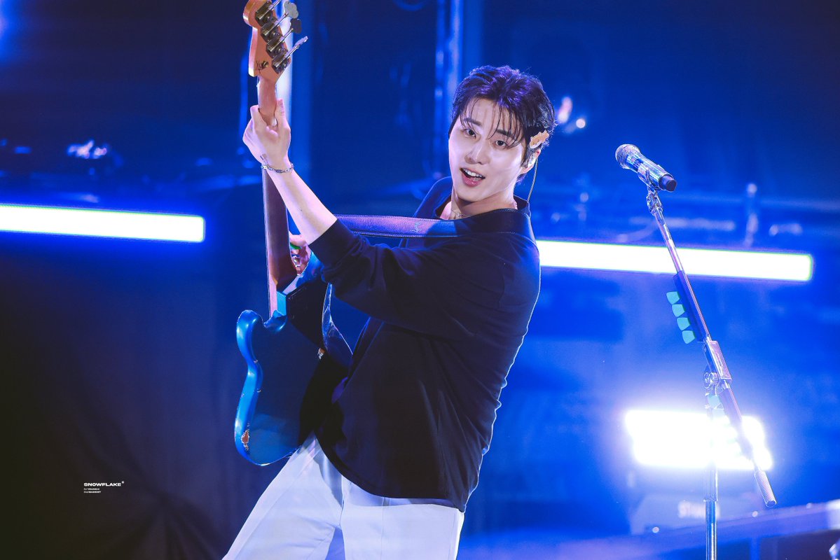 눈송이 tweet media