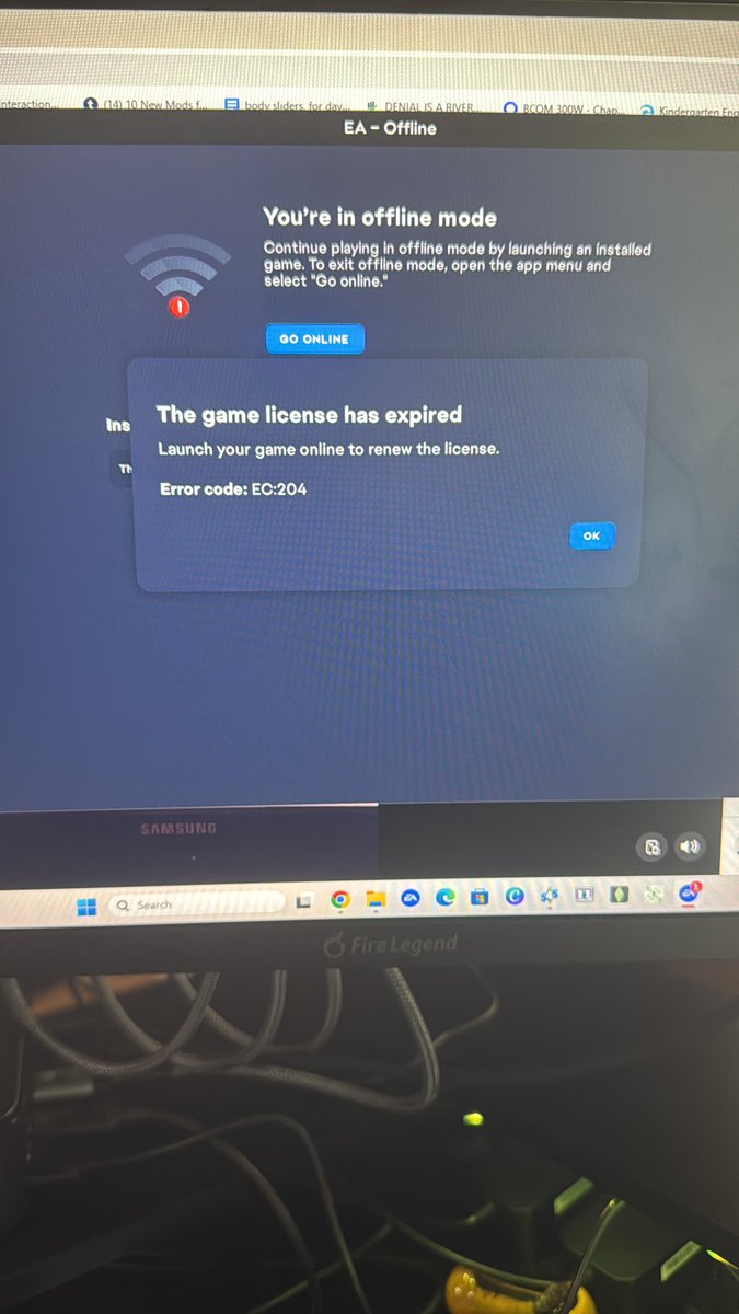 huesims tweet media