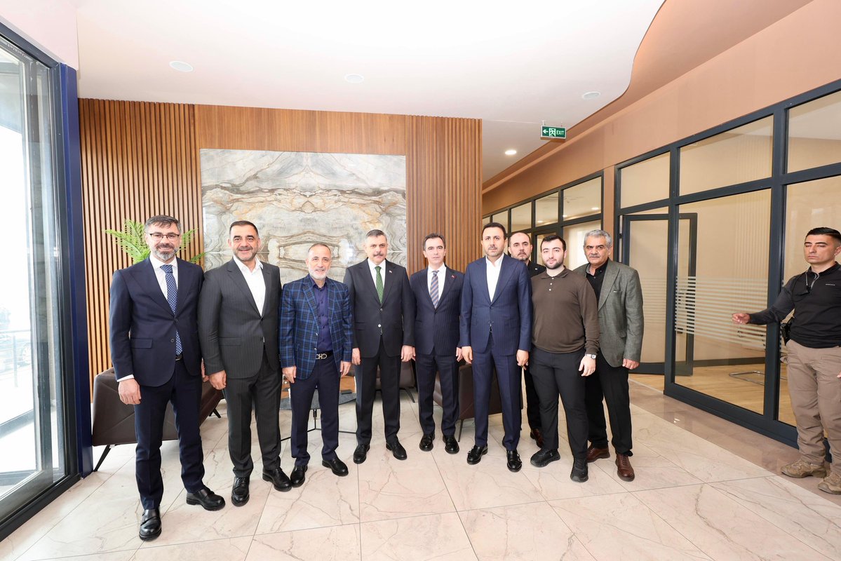 Bitlis Valiliği tweet media