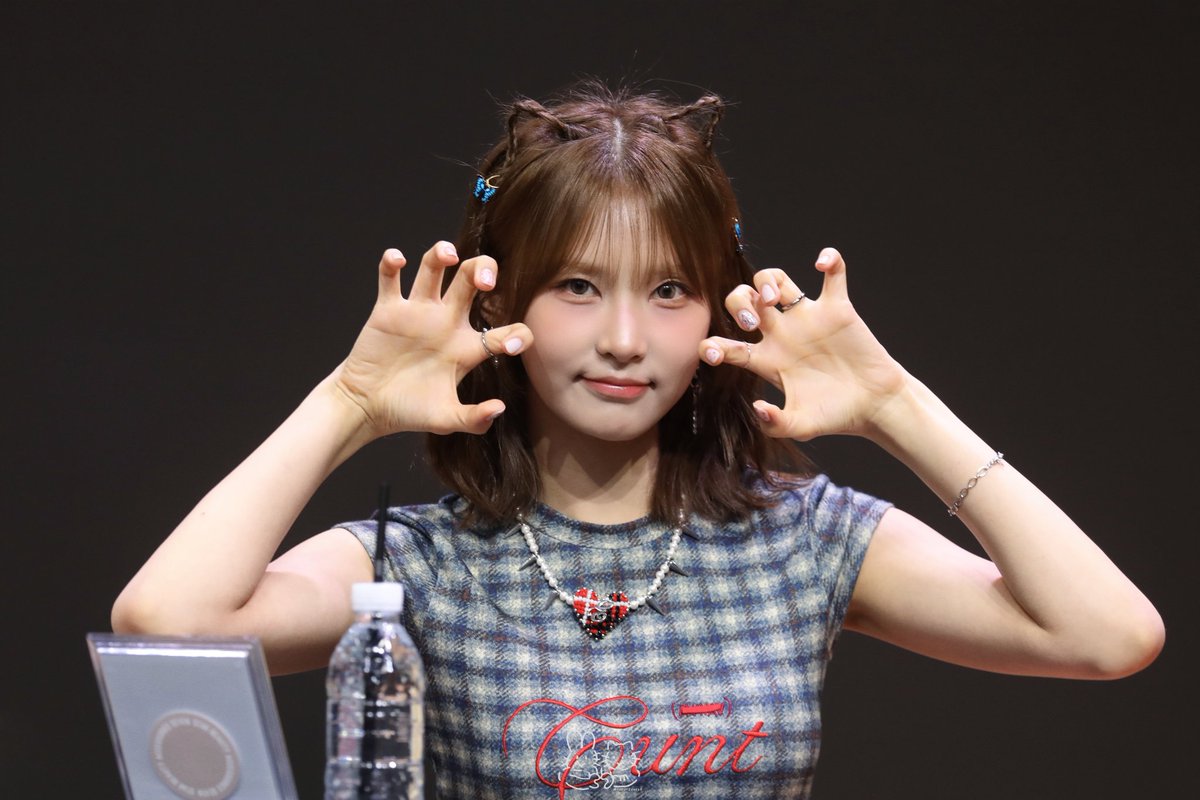 션션 tweet media