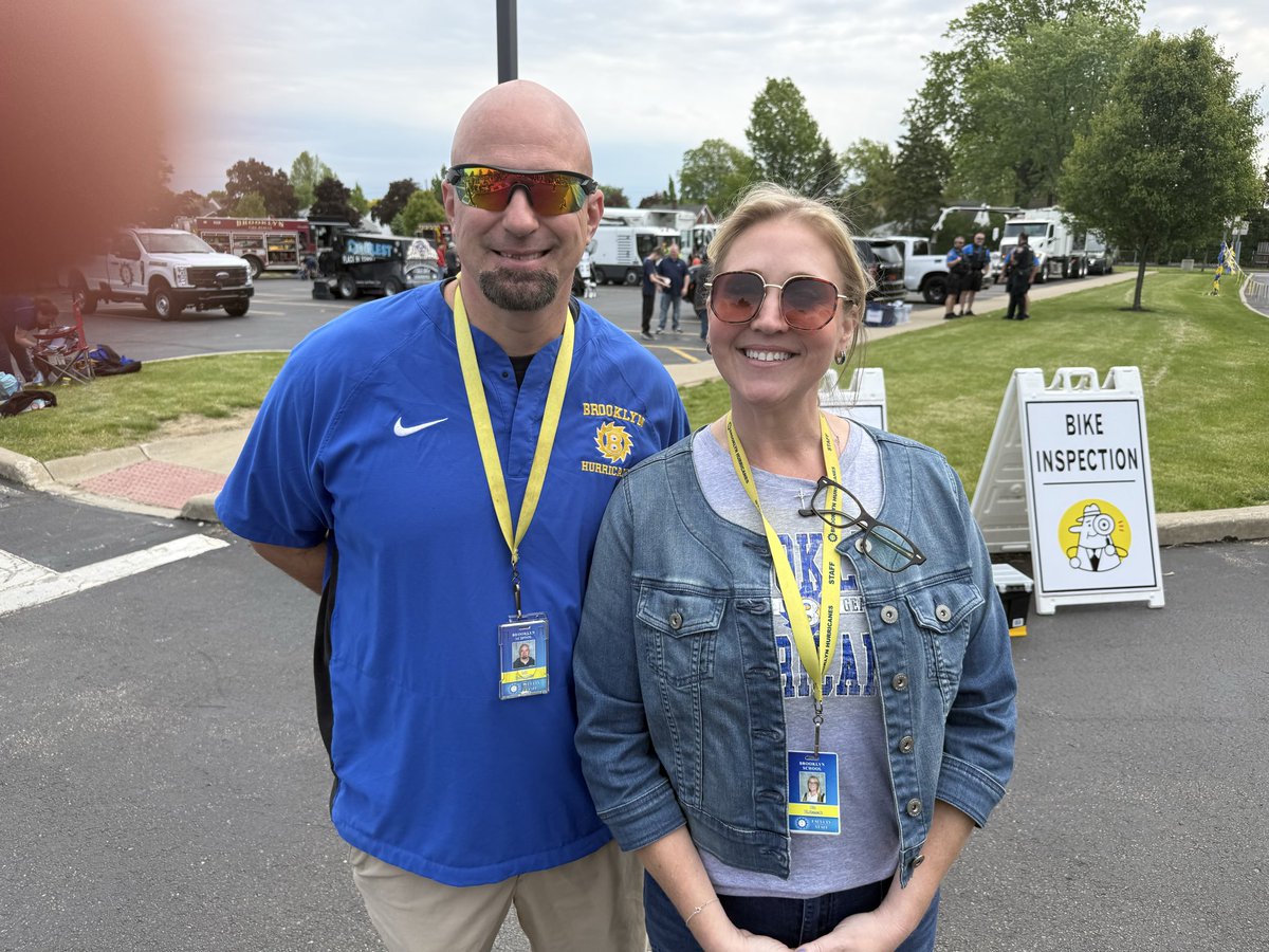 HurricanesSuper's tweet photo. Another great school community event!! https://t.co/E0vMKxQhb0