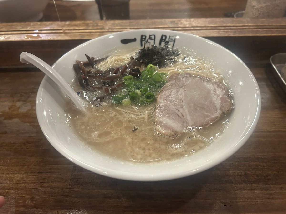now_ExWHYZ__'s tweet photo. 壮絶な8時間麻雀後のラーメンは本当に沁みる https://t.co/yG2QZMCaEK