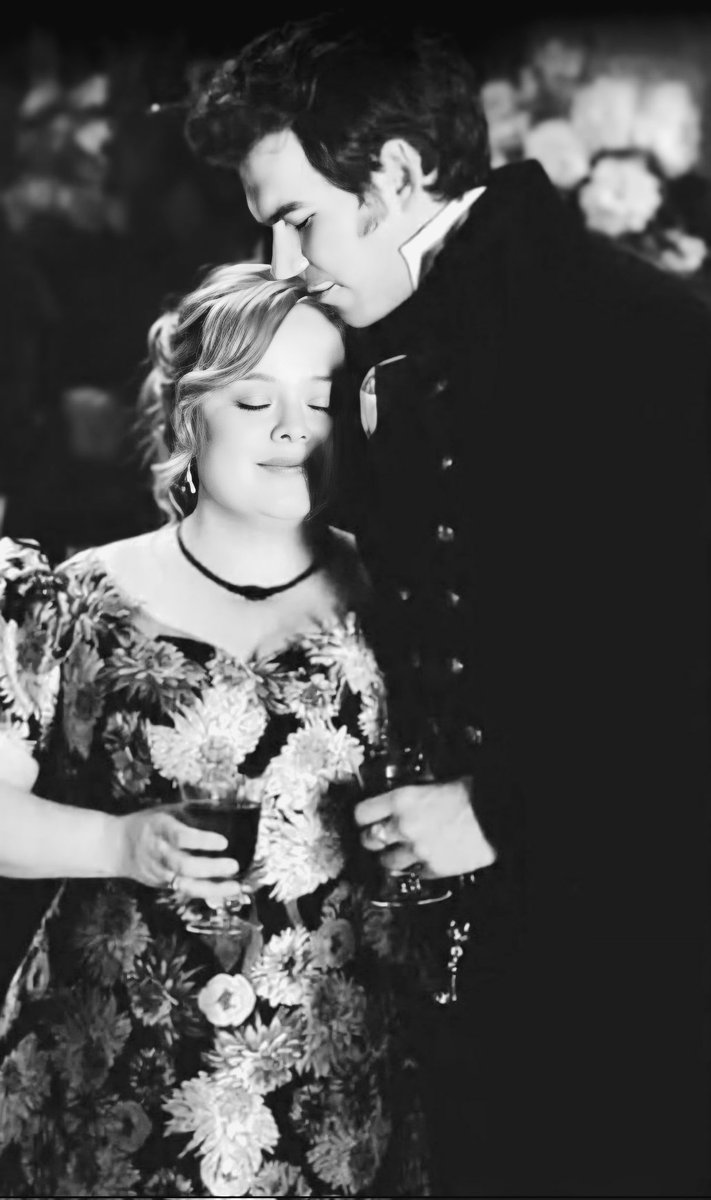 Misheng_01's tweet photo. Happy Anniversary Season 3 💙💛 #Polin #Bridgerton #bridgertonseason3 https://t.co/dLteKJ2OOS