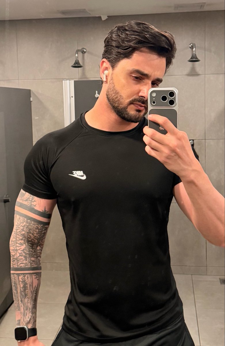 steemax's tweet photo. treinei fofo hoje https://t.co/8kCS7LtA2b