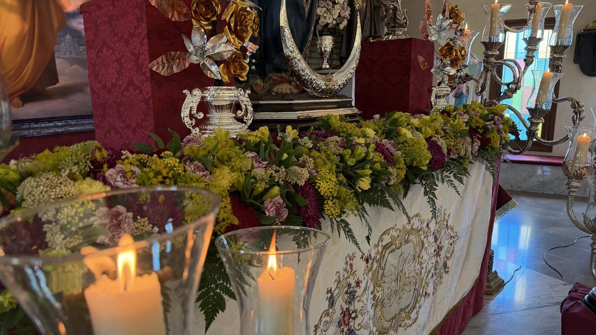 ADMAGranada's tweet photo. 🔷️| NOVENA A MARÍA AUXILIADORA
Con profundo amor y devoción, celebramos la Novena en honor a María Auxiliadora, quien ya luce radiante en su altar con motivo de la celebración de estos días tan especiales. https://t.co/wkRdOmkZk7