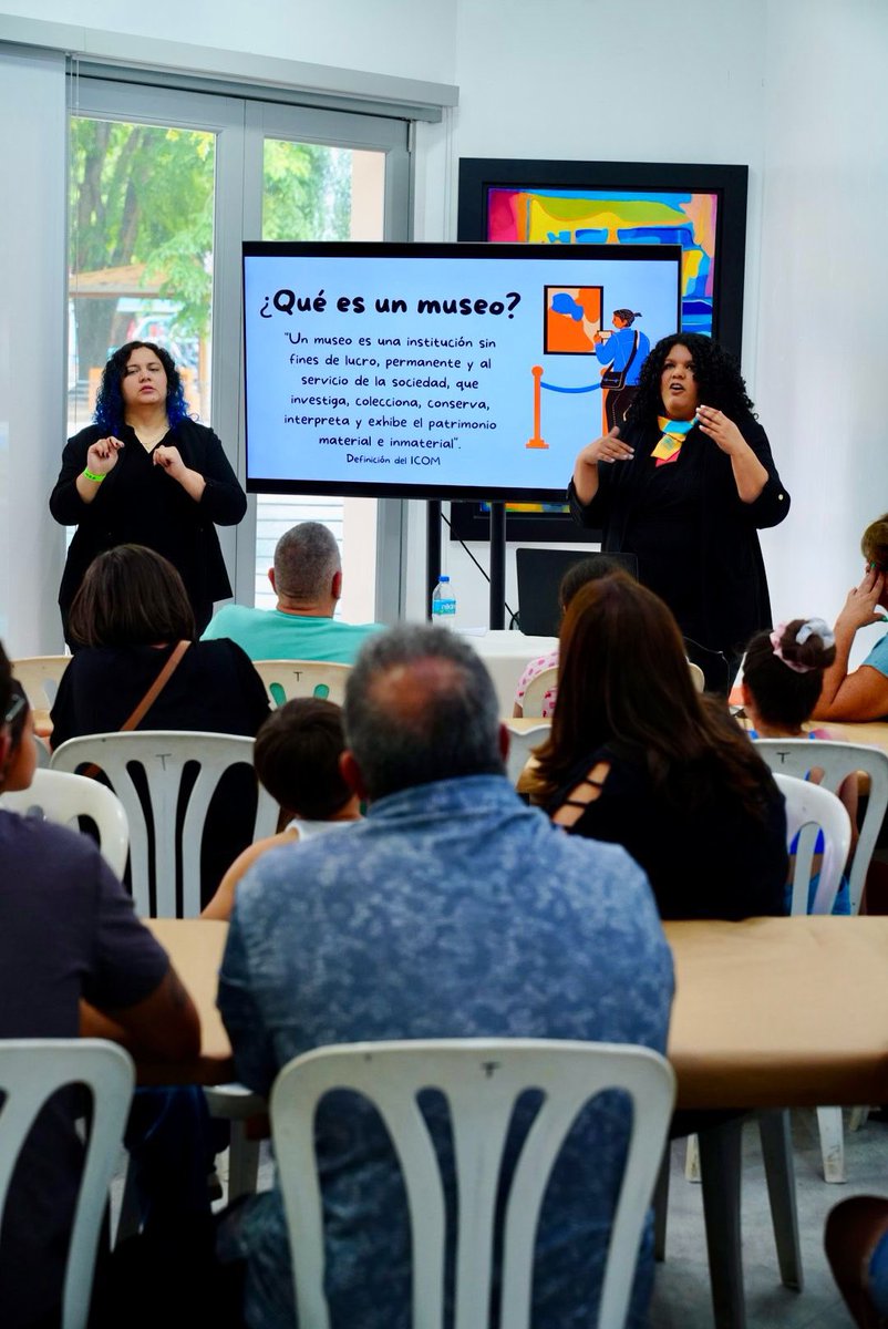 MuseoMAB's tweet photo. 🏛️🌎✨Celebramos el Día Internacional de los Museos bajo el tema “Uniendo un mundo dividido” con el taller IMAGINA &amp; DISEÑA un Museo. Los participantes disfrutaron de un recorrido para desarrollar una exposición con maqueta aplicando el diálogo, el entendimiento y la inclusión. https://t.co/TlhlMy00hH