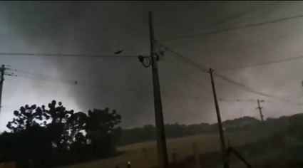 lucsofcplus's tweet photo. @PlaysSaheb Just below the 2021 Moravia tornado lies the 2025 Rio Bonito do Iguaçu F4 tornado with its 2.02 mi in width... https://t.co/y8zuBW0YcO
