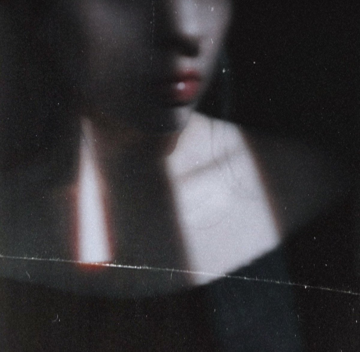 sxlxntshxdxw's tweet photo. obs[cured]olete. || s i l e n t _ s h a d o w https://t.co/UiiAsgqoOI